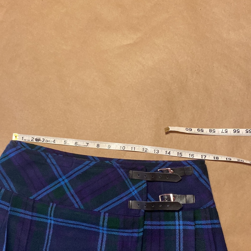 Modern Mid Length Kilt. - Picture 7 of 10